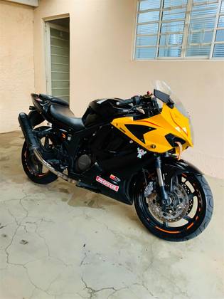 KASINSKI COMET GT 250R 